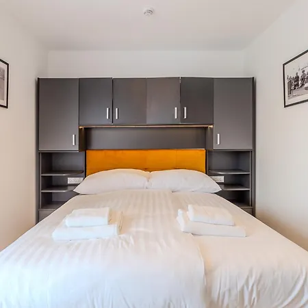 Fülöp Panzió Near Balaton Apartamento *