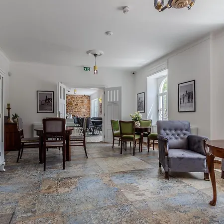 Fülöp Panzió Near Balaton Apartamento Révfülöp