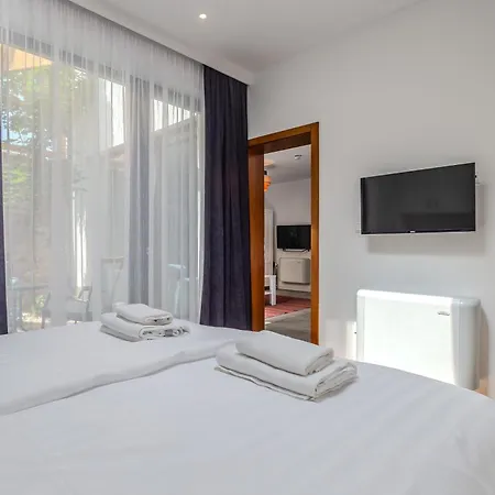 Fülöp Panzió Near Balaton *