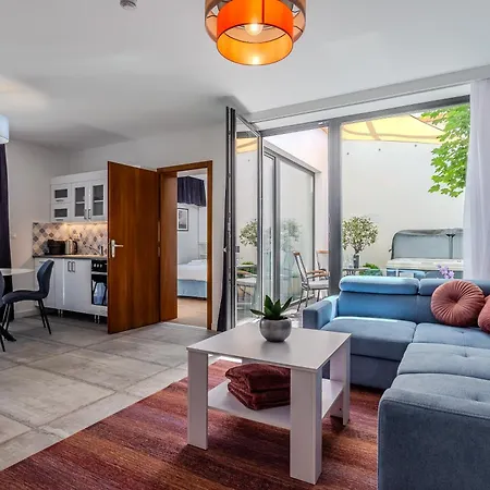 Appartamento Fueloep Panzio Near Balaton Révfülöp