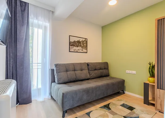 Fueloep Panzio Near Balaton *