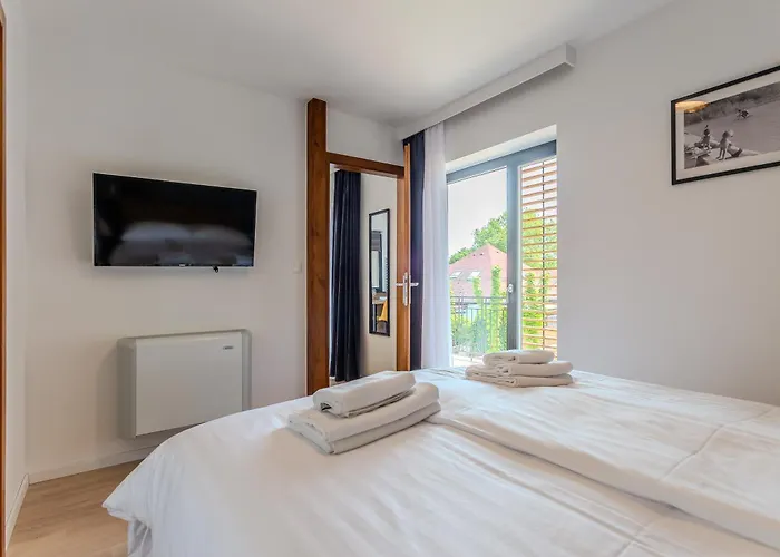 Apartment Fueloep Panzio Near Balaton