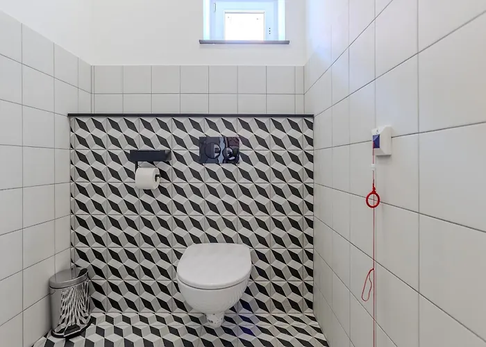 Fueloep Panzio Near Balaton Apartment *