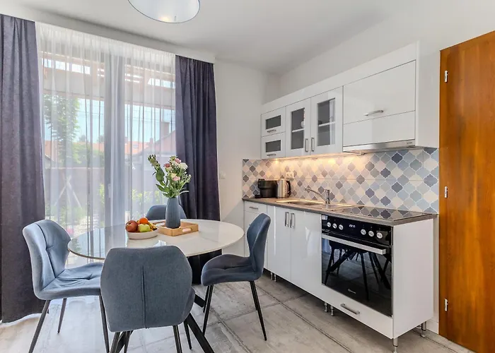 Apartment Fueloep Panzio Near Balaton *