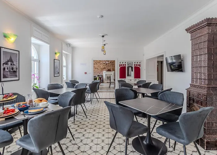 Fueloep Panzio Near Balaton * Révfülöp