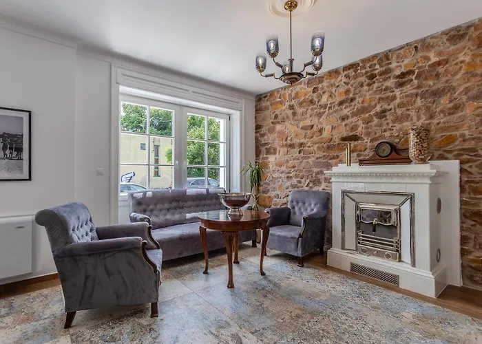 Apartment Fueloep Panzio Near Balaton Révfülöp