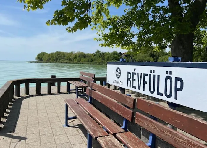 Fueloep Panzio Near Balaton * Révfülöp